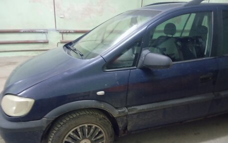 Opel Zafira A рестайлинг, 2000 год, 210 000 рублей, 9 фотография