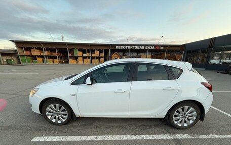 Opel Astra J, 2012 год, 600 000 рублей, 11 фотография