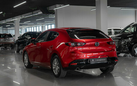 Mazda 3, 2019 год, 2 100 000 рублей, 4 фотография