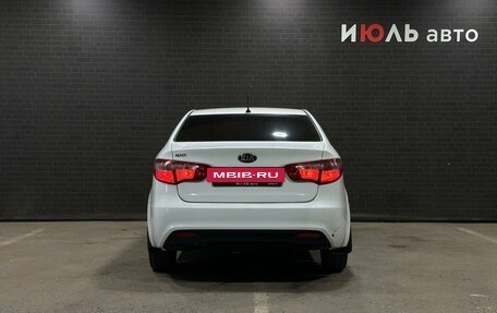 KIA Rio III рестайлинг, 2013 год, 750 000 рублей, 6 фотография
