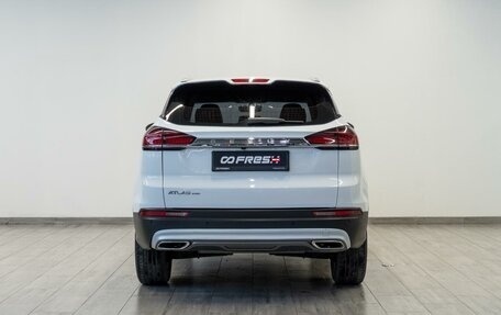 Geely Atlas, 2024 год, 1 749 000 рублей, 4 фотография