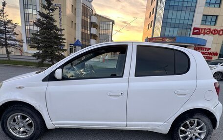 Toyota Vitz, 2001 год, 240 000 рублей, 3 фотография