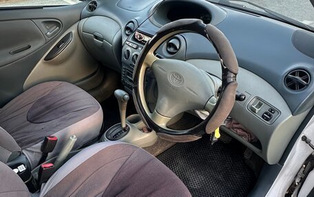 Toyota Vitz, 2001 год, 240 000 рублей, 5 фотография