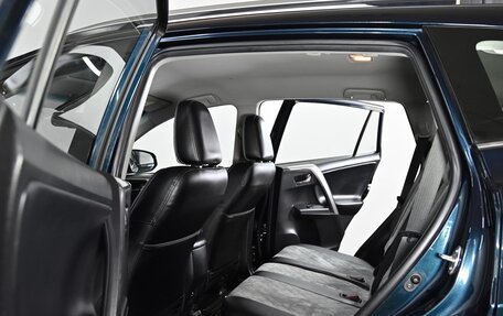 Toyota RAV4, 2019 год, 2 099 000 рублей, 6 фотография
