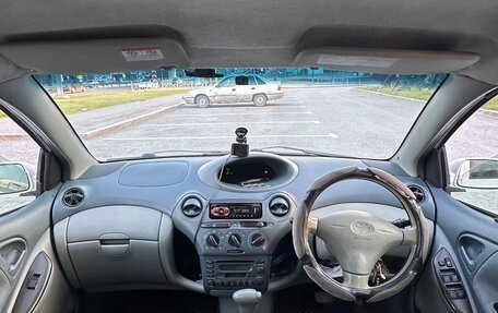 Toyota Vitz, 2001 год, 240 000 рублей, 7 фотография