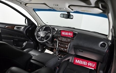 Nissan Pathfinder, 2015 год, 1 799 000 рублей, 5 фотография