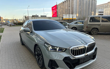 BMW 5 серия, 2024 год, 6 140 000 рублей, 4 фотография