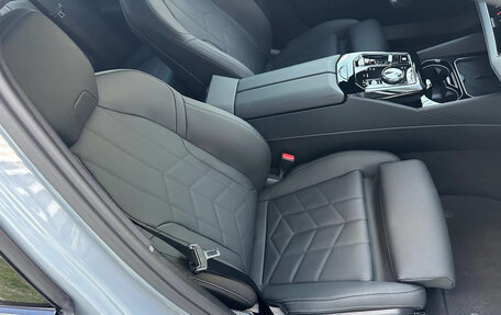 BMW 5 серия, 2024 год, 6 140 000 рублей, 28 фотография