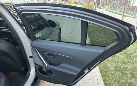BMW 5 серия, 2024 год, 6 140 000 рублей, 26 фотография