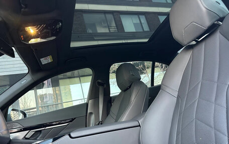 BMW 5 серия, 2024 год, 6 140 000 рублей, 30 фотография