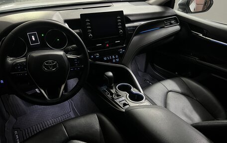 Toyota Camry, 2021 год, 2 590 000 рублей, 26 фотография