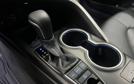 Toyota Camry, 2021 год, 2 590 000 рублей, 25 фотография