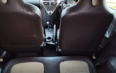 Toyota iQ, 2009 год, 670 000 рублей, 10 фотография