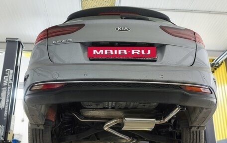 KIA cee'd III, 2019 год, 2 000 000 рублей, 18 фотография