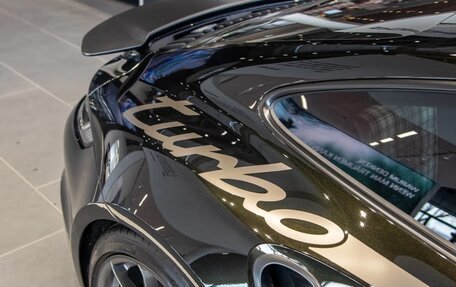 Porsche 911, 2025 год, 33 000 000 рублей, 10 фотография