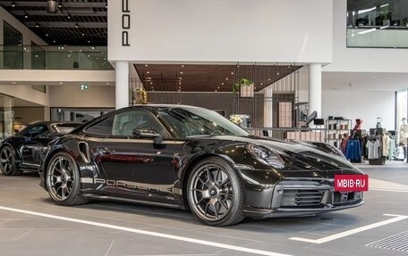 Porsche 911, 2025 год, 33 000 000 рублей, 4 фотография