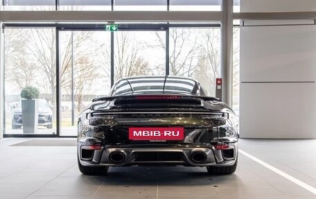 Porsche 911, 2025 год, 33 000 000 рублей, 7 фотография