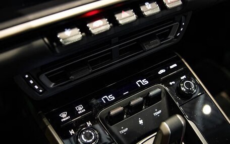 Porsche 911, 2025 год, 33 000 000 рублей, 24 фотография