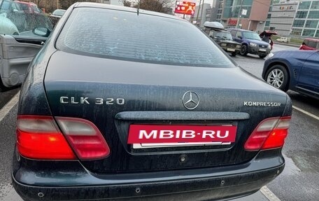Mercedes-Benz CLK-Класс, 2001 год, 500 000 рублей, 5 фотография