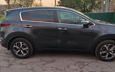 KIA Sportage IV рестайлинг, 2019 год, 2 860 000 рублей, 6 фотография