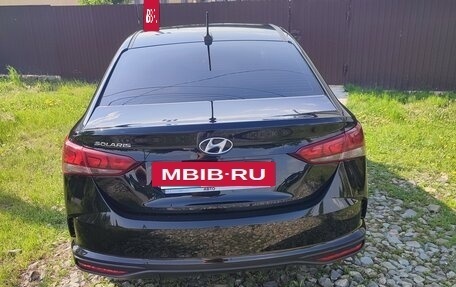 Hyundai Solaris II рестайлинг, 2021 год, 1 550 000 рублей, 4 фотография