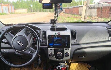 KIA Cerato III, 2010 год, 700 000 рублей, 15 фотография