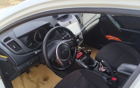 KIA Cerato III, 2010 год, 700 000 рублей, 20 фотография