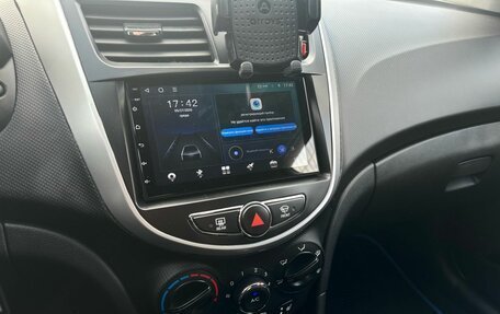 Hyundai Solaris II рестайлинг, 2014 год, 1 150 000 рублей, 9 фотография