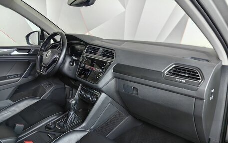 Volkswagen Tiguan II, 2019 год, 2 830 000 рублей, 10 фотография