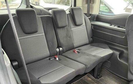 Honda Stepwgn IV, 2017 год, 1 432 800 рублей, 9 фотография