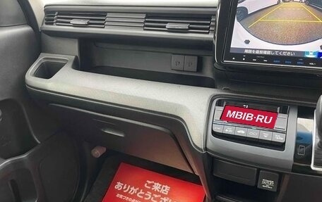 Honda Stepwgn IV, 2017 год, 1 432 800 рублей, 20 фотография