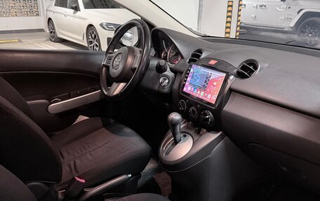 Mazda 2 III, 2013 год, 850 000 рублей, 5 фотография