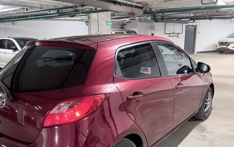 Mazda 2 III, 2013 год, 850 000 рублей, 3 фотография