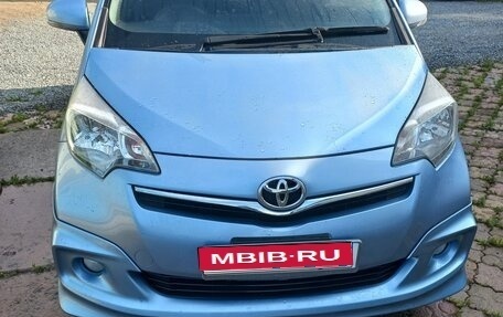 Toyota Ractis II, 2011 год, 1 000 000 рублей, 1 фотография