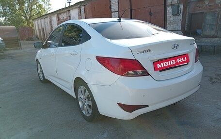 Hyundai Solaris II рестайлинг, 2014 год, 675 000 рублей, 8 фотография