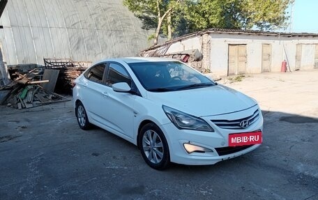 Hyundai Solaris II рестайлинг, 2014 год, 675 000 рублей, 5 фотография