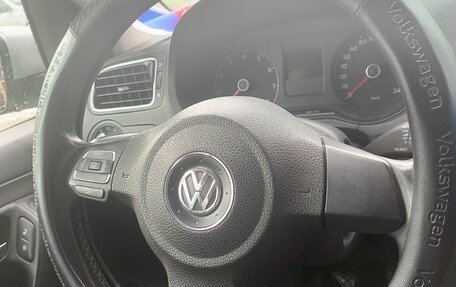 Volkswagen Polo VI (EU Market), 2013 год, 700 000 рублей, 7 фотография
