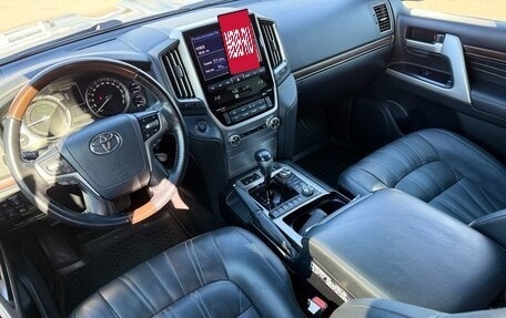 Toyota Land Cruiser 200, 2020 год, 9 000 000 рублей, 7 фотография