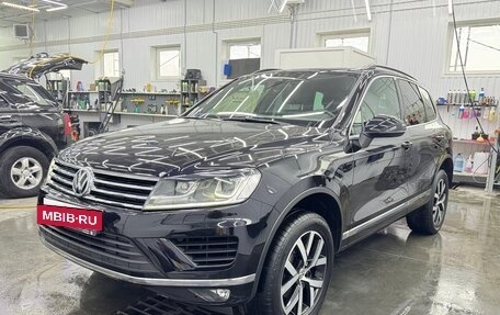 Volkswagen Touareg III, 2017 год, 3 990 000 рублей, 2 фотография