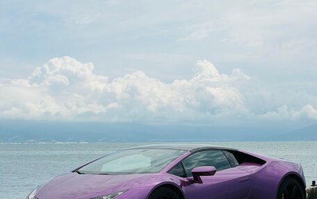 Lamborghini Huracán, 2022 год, 23 500 000 рублей, 2 фотография