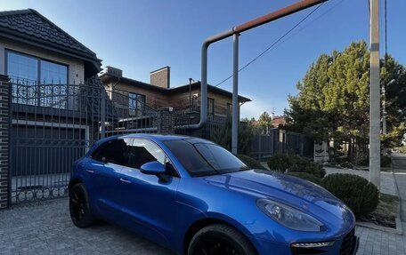 Porsche Macan I рестайлинг, 2015 год, 3 150 000 рублей, 1 фотография