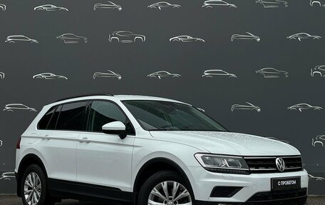Volkswagen Tiguan II, 2020 год, 2 497 700 рублей, 3 фотография