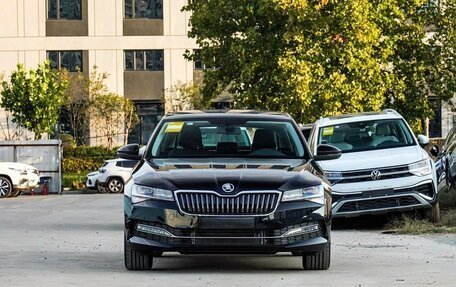 Skoda Superb III рестайлинг, 2026 год, 2 780 555 рублей, 7 фотография