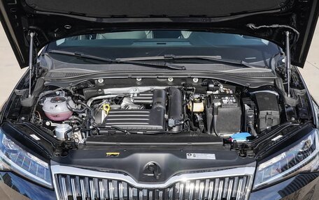 Skoda Superb III рестайлинг, 2026 год, 2 780 555 рублей, 20 фотография