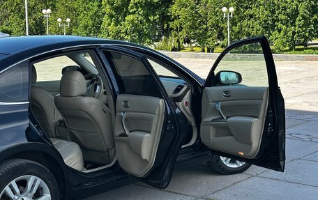 Nissan Teana, 2010 год, 900 000 рублей, 9 фотография