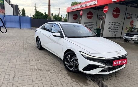 Hyundai Elantra, 2024 год, 2 350 000 рублей, 3 фотография