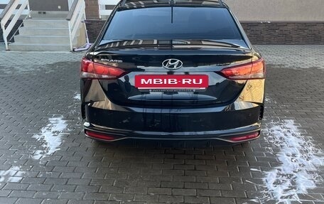 Hyundai Solaris II рестайлинг, 2022 год, 1 700 000 рублей, 3 фотография