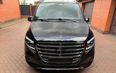 Mercedes-Benz V-Класс, 2026 год, 13 800 000 рублей, 2 фотография