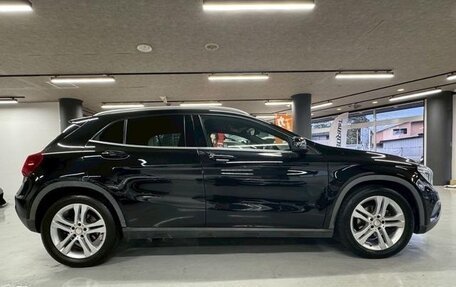 Mercedes-Benz GLA, 2017 год, 1 300 000 рублей, 4 фотография