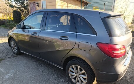 Mercedes-Benz B-Класс, 2014 год, 1 400 000 рублей, 4 фотография